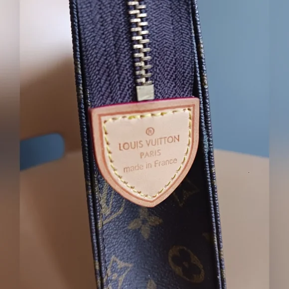 Louis Vuitton Pouch,toiletry, Cosmetic Bag, Case - Picture 5 of 14